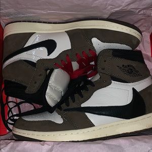 Travis Scott cactus jack 1 size 9